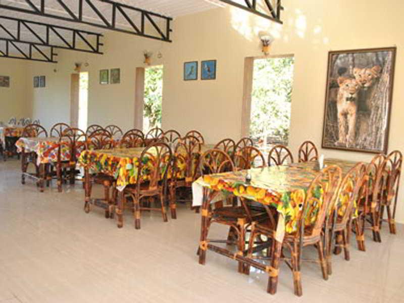 Gir Jungle Lodge Гирский лес Экстерьер фото
